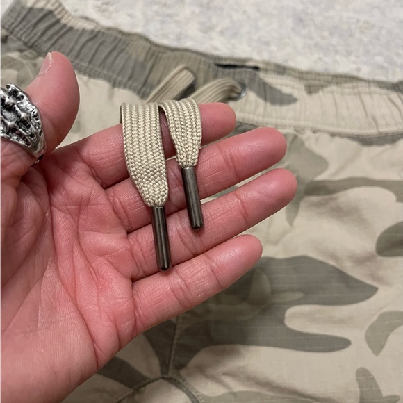 EUC Men’s Size Small CSG (Champs Sports Gear) Military Camouflage Jogger Pants - Picture 8 of 11